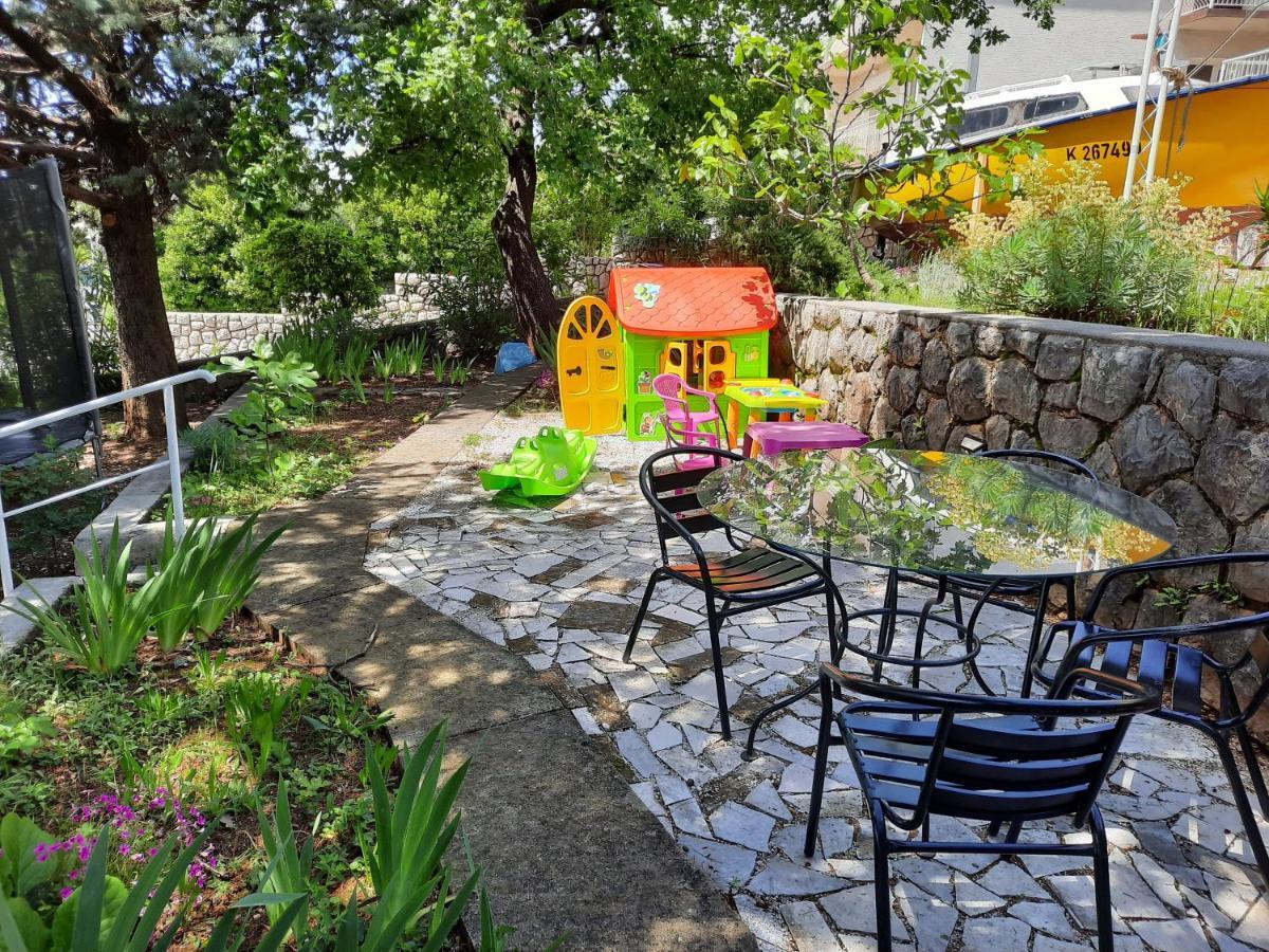 With Terace Apartman Crikvenica