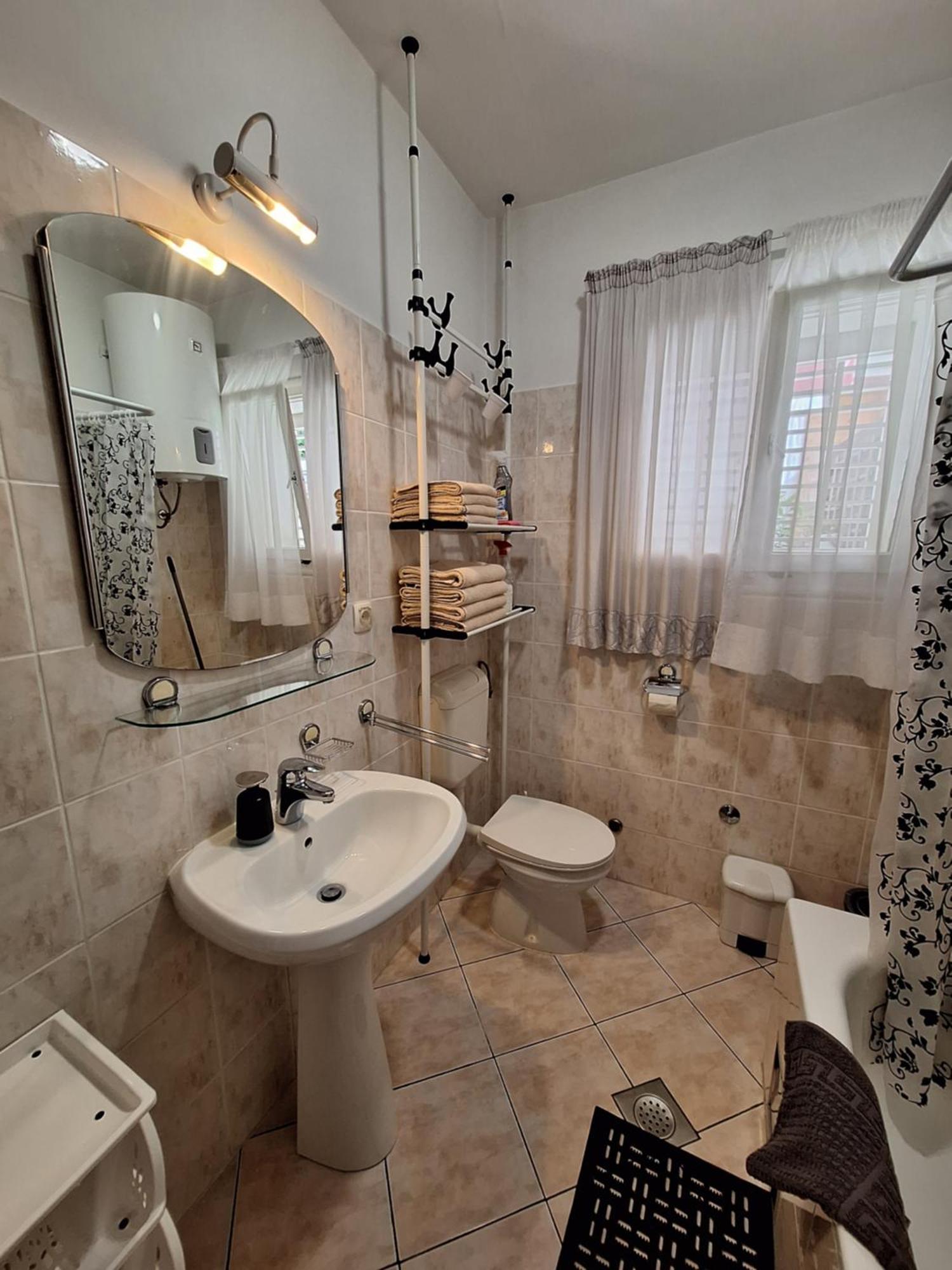 Apartment With Terace *